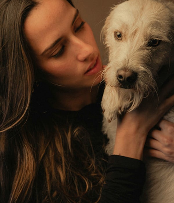 Lady-caring-her-pet